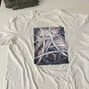 Nike White Graphic Short Sleeve Tee
